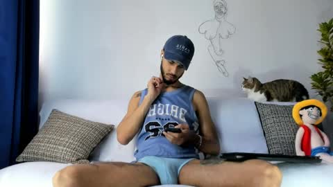 Snapshot of derrymaster chatting on 04-19-26, 03:44 JhimyMaster online show from 04-19-26, 03:44