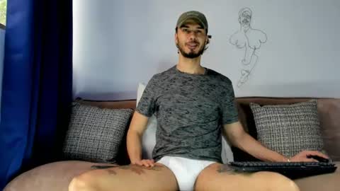Snapshot of derrymaster chatting on 07-12-26, 02:30 JhimyMaster online show from 07-12-26, 02:30