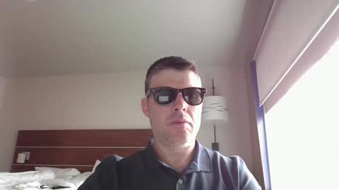 Snapshot of desanctimonious chatting on 05-18-26, 02:56 desanctimonious online show from 05-18-26, 02:56