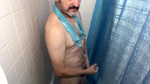 Snapshot of desertdaddy658488937437 chatting on 03-01-26, 03:08 Tony online show from 03-01-26, 03:08