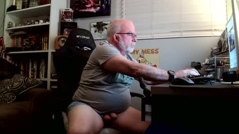 D K online show from 09-16-25, 02:12