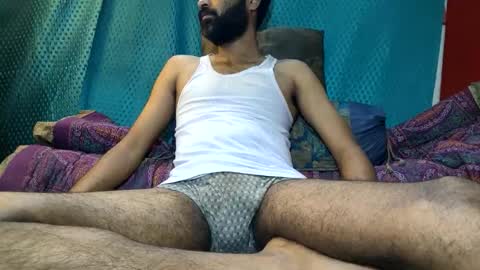 desi_boy799417 online show from 03-27-26, 08:37