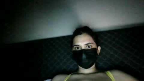 Snapshot of desicoupl chatting on 12-13-25, 08:04 desicoupl online show from 12-13-25, 08:04