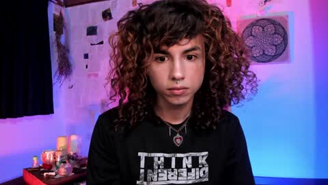 Snapshot of desidias chatting on 01-31-25, 02:48 Desidias online show from 01-31-25, 02:48