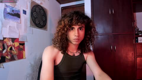 Snapshot of desidias chatting on 02-05-25, 02:19 Desidias online show from 02-05-25, 02:19