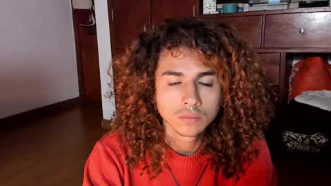 Snapshot of desidias chatting on 02-19-25, 11:36 Desidias online show from 02-19-25, 11:36