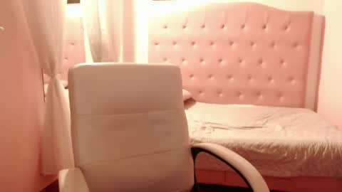 Designturbate online show from 12-24-24, 10:17