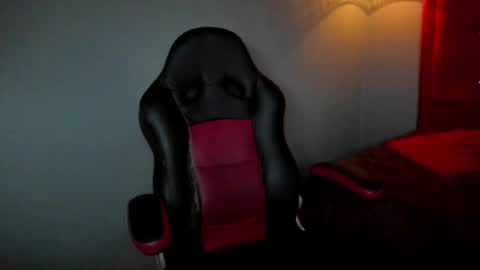 Designturbate online show from 01-26-25, 08:45