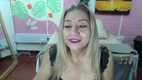 VALERIA online show from 01-28-25, 08:36