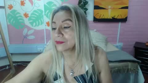 VALERIA online show from 09-08-25, 05:01