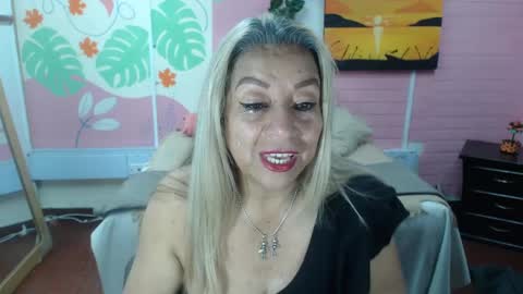 VALERIA online show from 09-15-25, 04:18