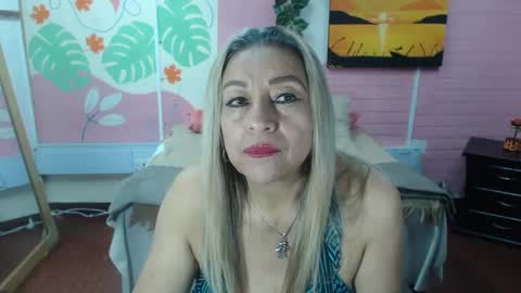 VALERIA online show from 10-03-25, 05:54