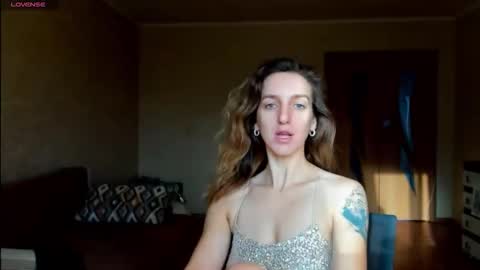 Snapshot of desired_zoya chatting on 10-28-25, 03:21 desired zoya online show from 10-28-25, 03:21