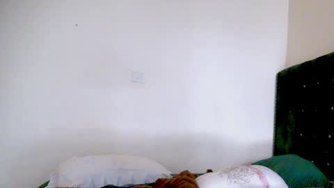 shiba online show from 04-19-26, 01:10