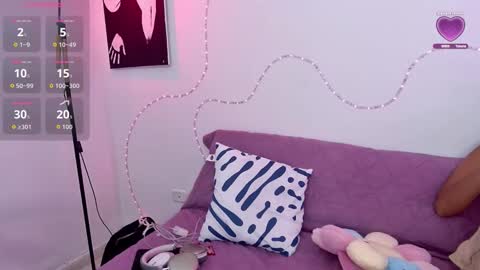 TORI AND MR. BEAR online show from 10-07-25, 11:51