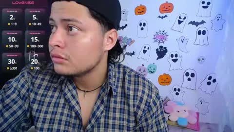 TORI AND MR. BEAR online show from 10-27-25, 12:31