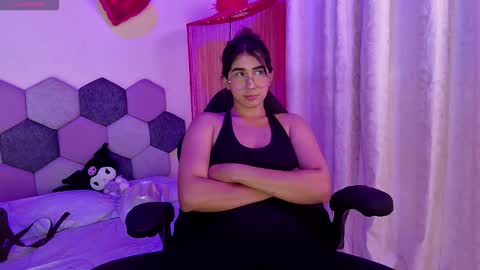 TORI AND MR. BEAR online show from 03-26-26, 06:13