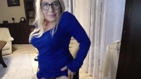 Snapshot of desiresofia chatting on 06-14-26, 01:46 S O F I A online show from 06-14-26, 01:46