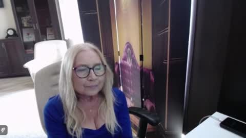 S O F I A online show from 07-27-26, 01:40