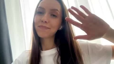 Snapshot of desirewingard chatting on 04-06-26, 06:03 Ksenia online show from 04-06-26, 06:03