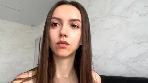 Snapshot of desirewingard chatting on 05-05-26, 02:41 Ksenia online show from 05-05-26, 02:41