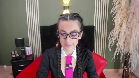 Snapshot of desiring__angel chatting on 02-11-25, 10:26 Desiring Angel online show from 02-11-25, 10:26