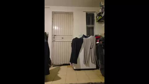 Snapshot of desogasuelta chatting on 06-15-26, 04:47 Demonofsex online show from 06-15-26, 04:47