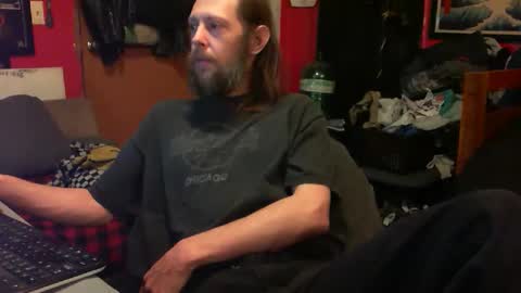 Snapshot of desolation2012 chatting on 02-06-25, 09:06 desolation2012 online show from 02-06-25, 09:06