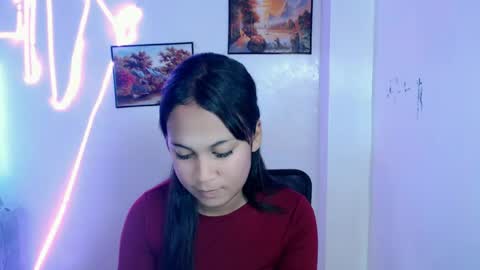 Snapshot of dess_morena chatting on 06-25-26, 03:38 Dess online show from 06-25-26, 03:38