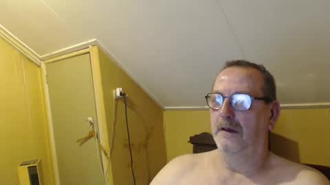 destelp online show from 12-19-25, 07:10