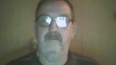Snapshot of destelp chatting on 12-20-25, 09:55 destelp online show from 12-20-25, 09:55