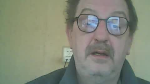 Snapshot of destelp chatting on 02-27-26, 12:16 destelp online show from 02-27-26, 12:16