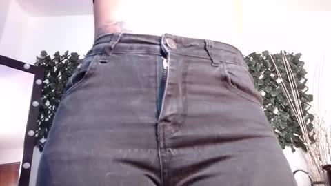 Destiny online show from 02-11-25, 12:05