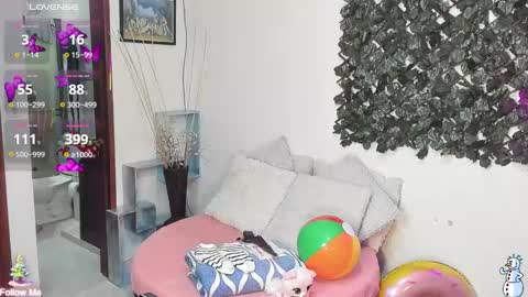 Destiny online show from 11-29-25, 02:36