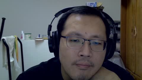 Snapshot of destroy1984 chatting on 01-09-25, 01:13 Destroy November 1984 online show from 01-09-25, 01:13