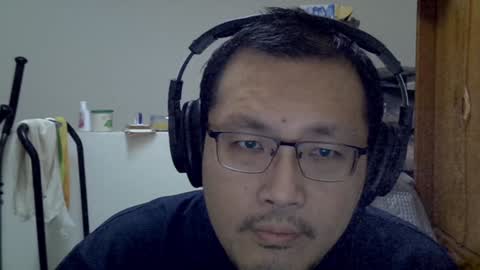 Snapshot of destroy1984 chatting on 01-18-25, 06:03 Destroy November 1984 online show from 01-18-25, 06:03