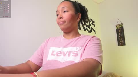 Snapshot of desty_y chatting on 10-24-25, 03:03 desty_y online show from 10-24-25, 03:03