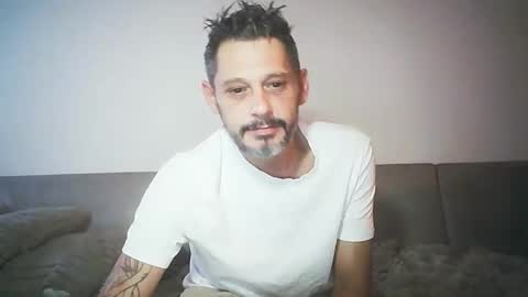 deuxamoureuxhot online show from 04-06-26, 06:42