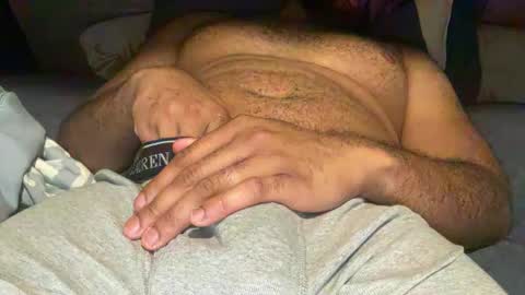 Snapshot of dev10311992 chatting on 11-15-25, 06:33 d online show from 11-15-25, 06:33