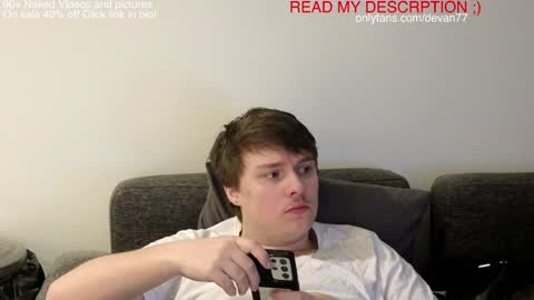 Snapshot of devantheplug chatting on 12-07-24, 12:41 Devan online show from 12-07-24, 12:41