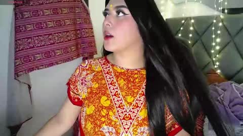 Snapshot of devika_kumar chatting on 04-25-26, 07:11 devika online show from 04-25-26, 07:11