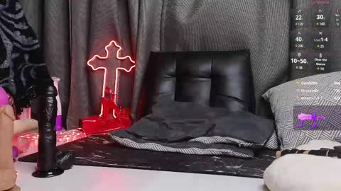 Snapshot of devil_s_bride chatting on 03-01-25, 08:56 devil_s_bride online show from 03-01-25, 08:56
