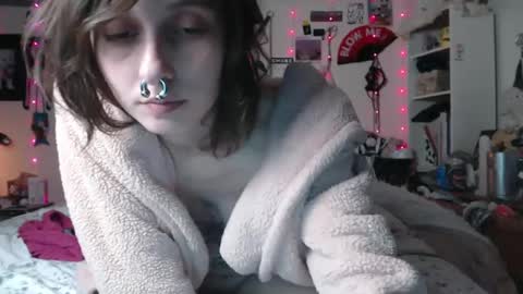 poutyangel online show from 12-28-24, 07:22