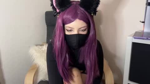 Devil online show from 11-13-25, 01:21