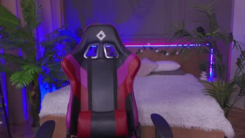 devilinee online show from 01-23-25, 09:29