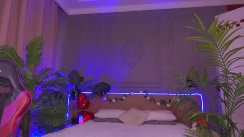 devilinee online show from 02-22-25, 09:56