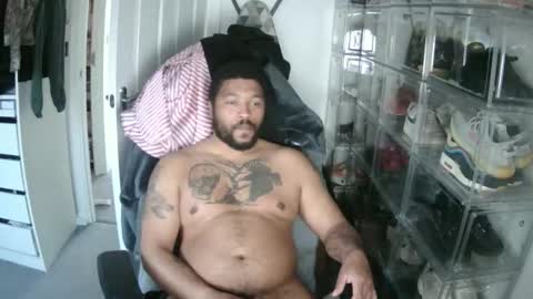 Snapshot of devilsden92 chatting on 03-18-26, 05:27 devilsden92 online show from 03-18-26, 05:27