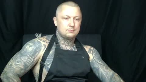 Snapshot of devilwithtats chatting on 06-21-26, 10:29 Lucian online show from 06-21-26, 10:29