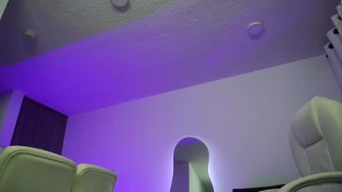 Devin Hunter online show from 01-25-25, 02:58