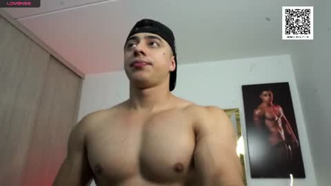 Snapshot of devin_hunter chatting on 06-20-26, 11:07 Devin Hunter online show from 06-20-26, 11:07